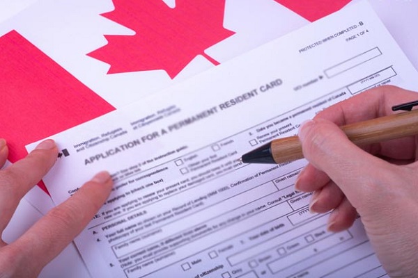 آشنایی با آزمون شهروندی کانادا و پرسش‌های آن