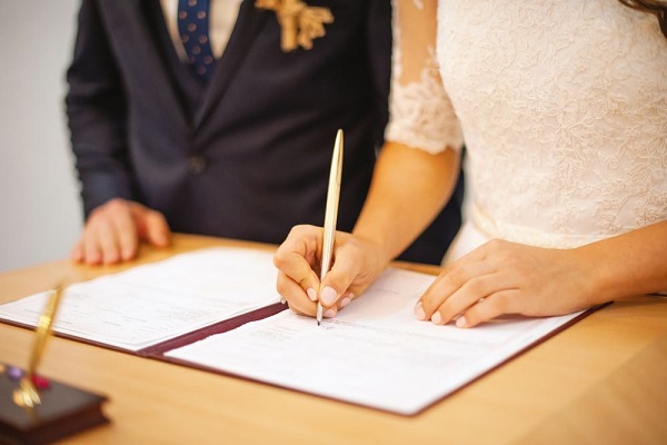 اقامت عمان؛ مهاجرت عمان با ازدواج