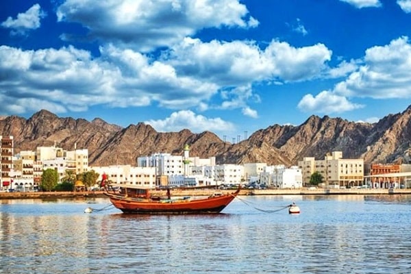 اقامت عمان از طریق کار