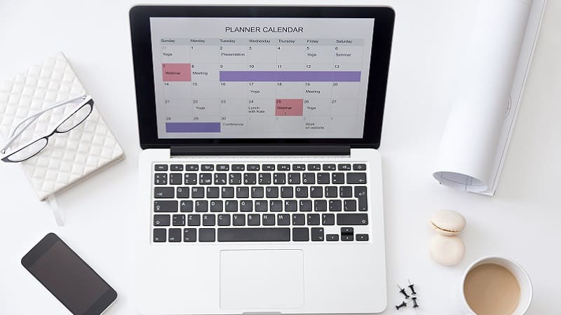 کاریابی عمان در تهران؛ مقایسه و بررسی شرایط کاری و زندگی عمان کاریابی عمان در تهران؛ مقایسه و بررسی شرایط کاری و زندگی عمان