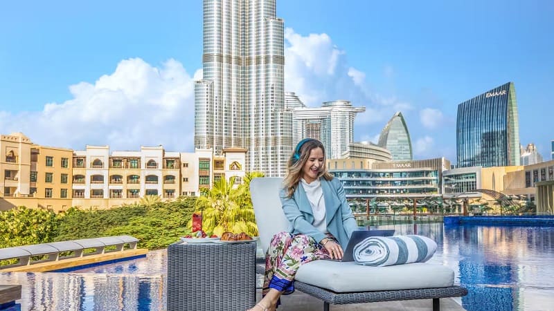 کاریابی عمان در شیراز ؛ دریافت اقامت کاری