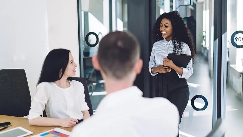 کاریابی عمان در شیراز ؛ نکات مهم برای انتخاب موسسه کاریابی